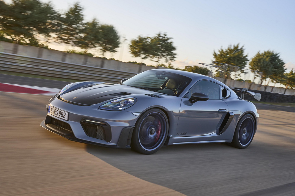 ปอร์เช่ 718 เคย์แมน จีที4 อาร์เอส ใหม่ (The new Porsche 718 Cayman GT4 RS)