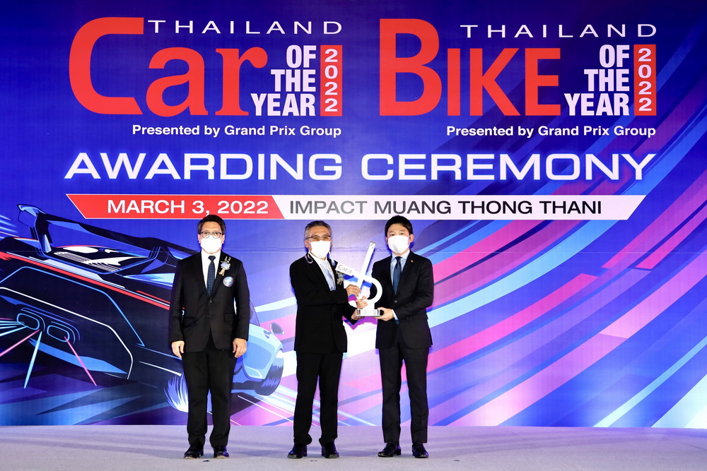 บริดจสโตนคว้ารางวัล “Best Selling Tyre”