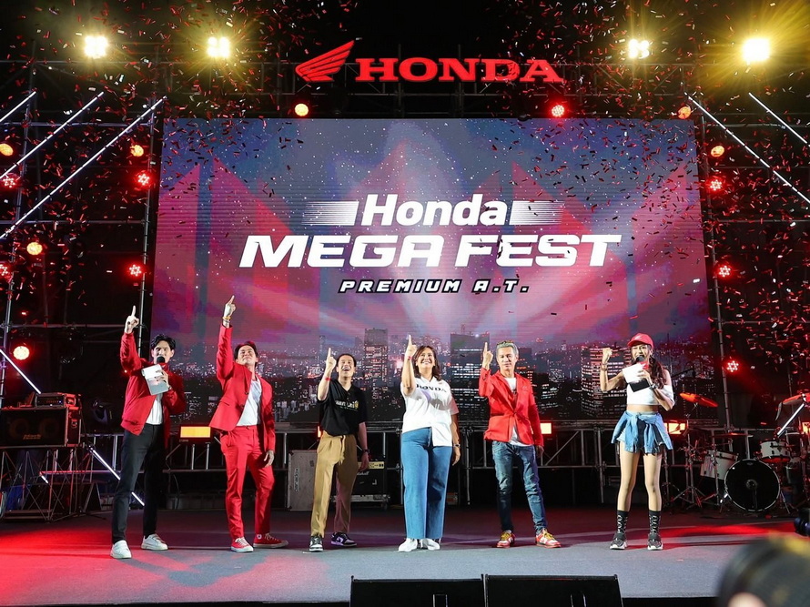 เสียงตอบรับล้นหลาม! คลื่นมหาชนชาว Honda Premium A.T.