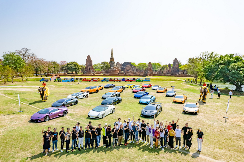 Lamborghini Club Thailand Bull Run Merit Trip at Ayutthaya