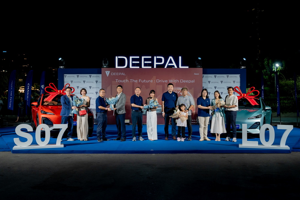 CHANGAN ส่งมอบรถยนต์ ‘DEEPAL L07 และ DEEPAL S07’ ล็อตแรก