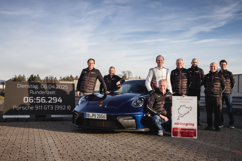 รถยนต์เกียร์ธรรมดาที่เร็วที่สุดในโลกบนสนาม Nürburgring